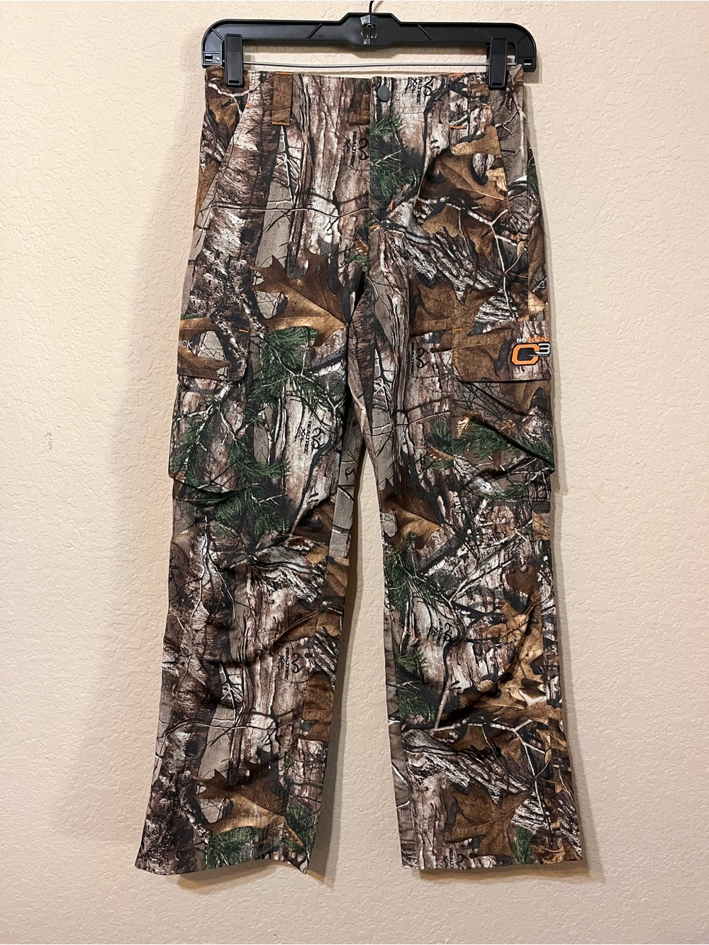 Youth medium, Field & Stream camo Moisture wicking scent lock pants